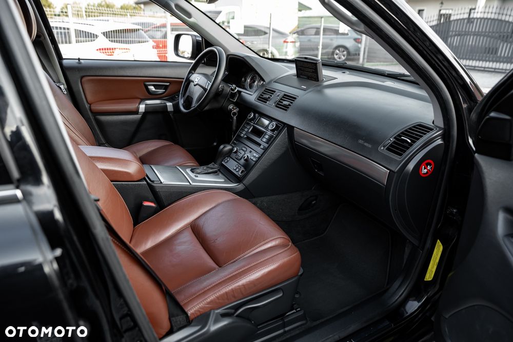 Volvo XC 90 D5 Sport - 22