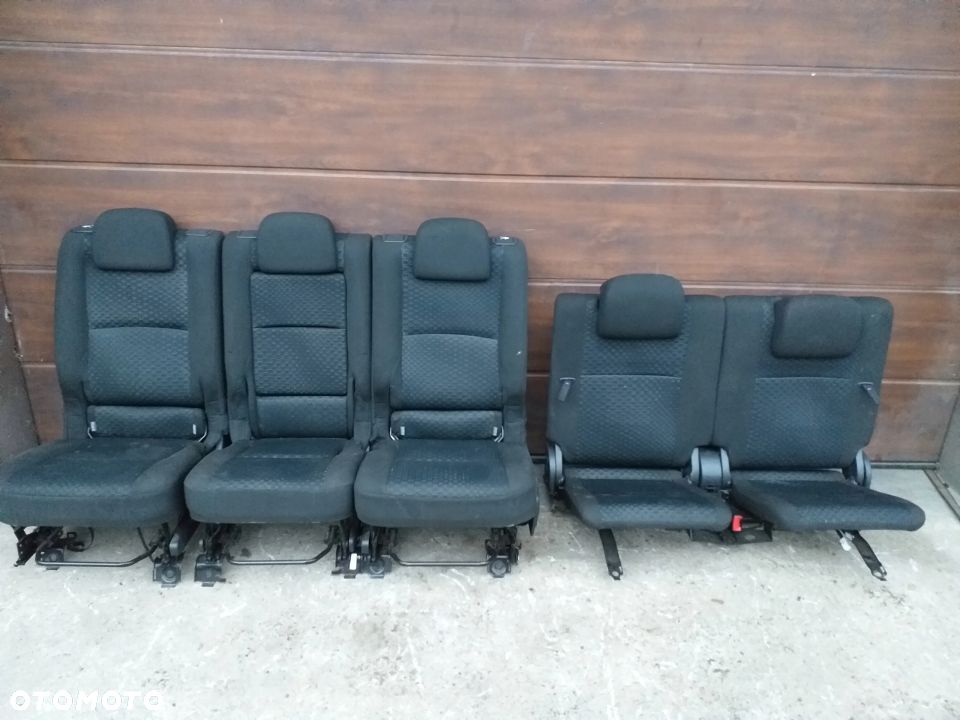 Toyota Verso 09 Van kanapa fotel pasy przekładka - 2