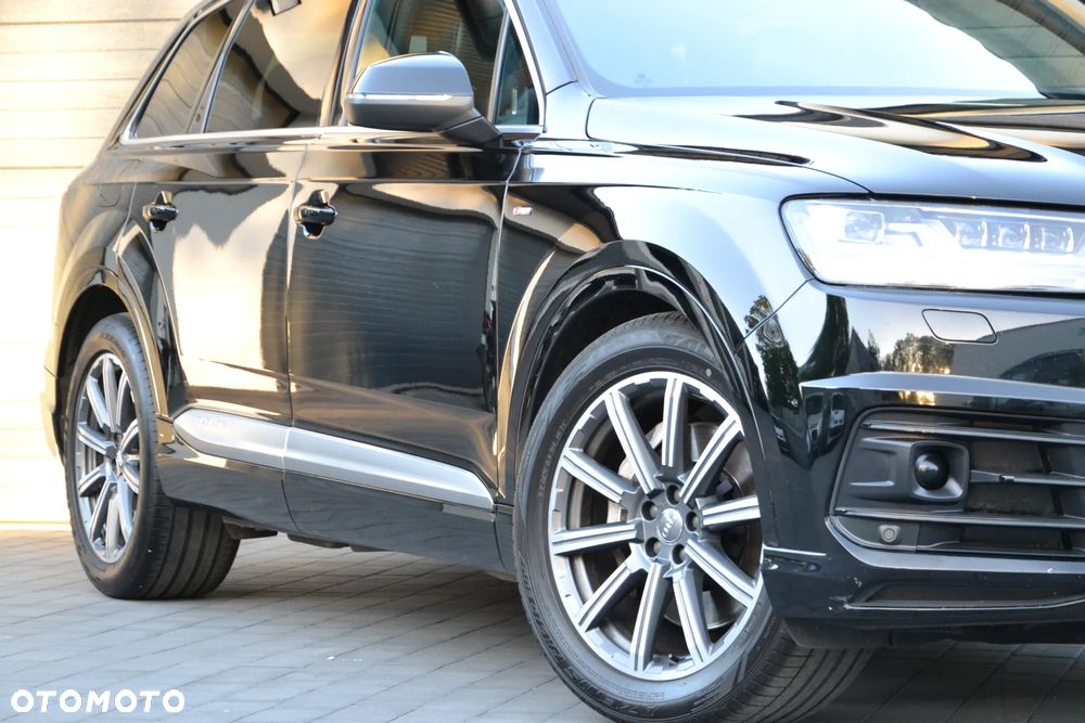 Audi Q7 3.0 TDI ultra Quattro Tiptronic - 12
