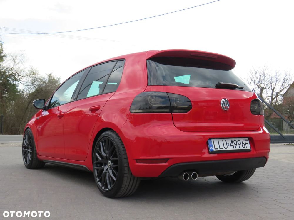 Volkswagen Golf - 16