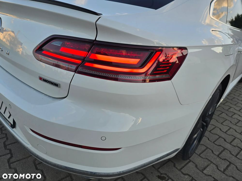 Volkswagen Arteon 2.0 TDI Bi-Turbo SCR 4Mot R-Line DSG - 14