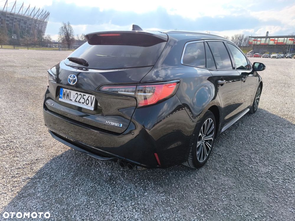 Toyota Corolla 2.0 Hybrid Executive - 5