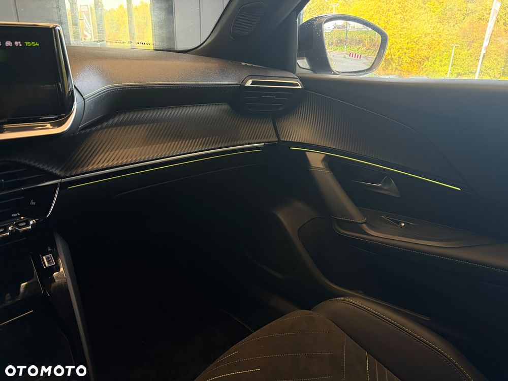 Peugeot 2008 1.2 PureTech GT S&S EAT8 - 14