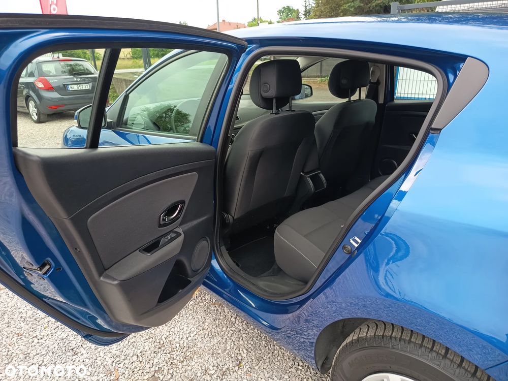Renault Megane 1.6 16V 100 TomTom Edition - 35