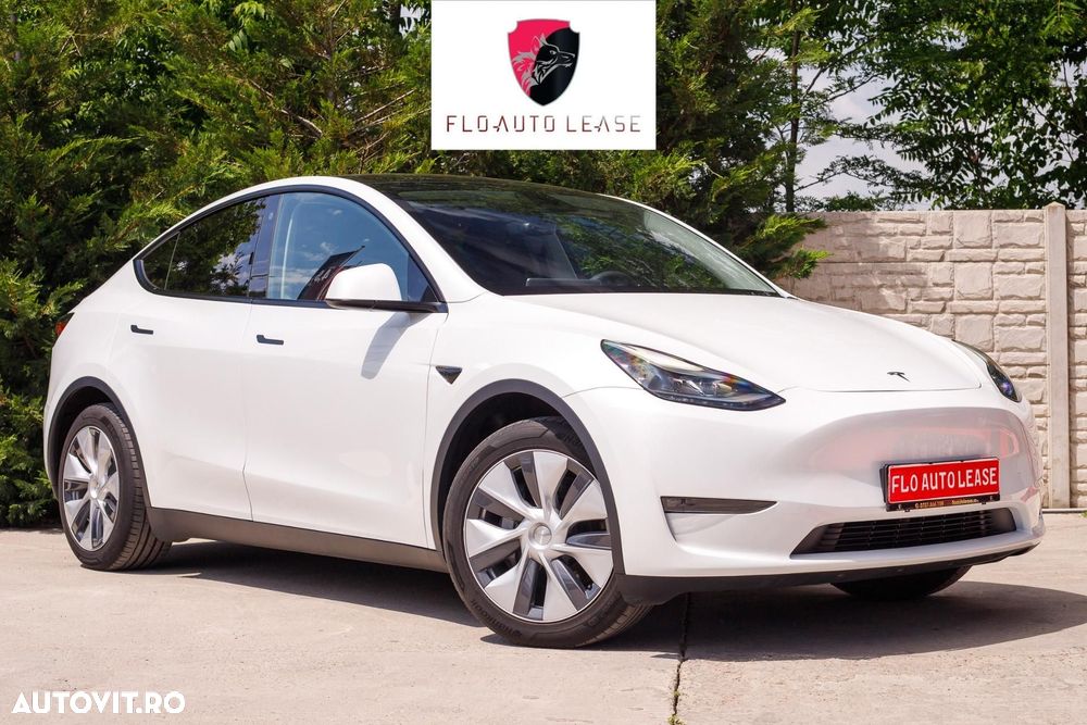 Tesla Model Y - 5