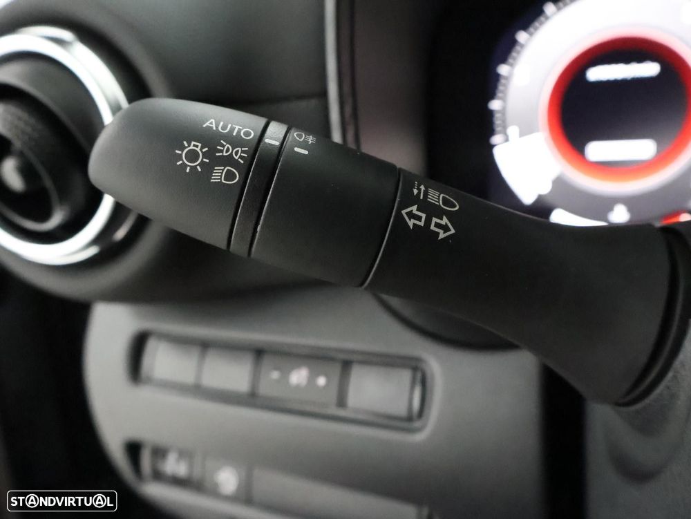 Nissan Juke 1.0 DIG-T N-Connecta - 16