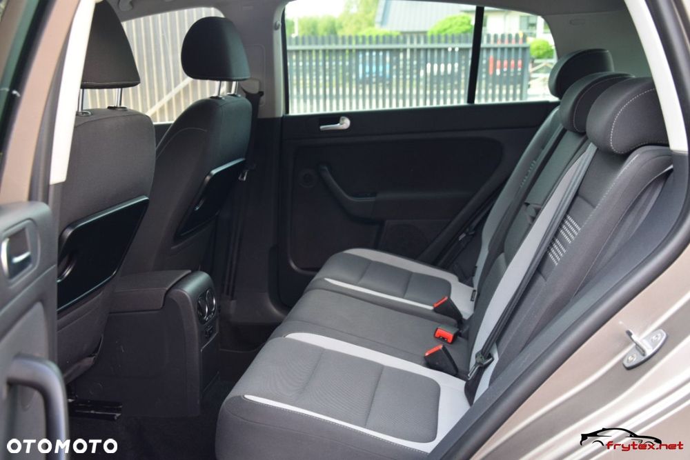 Volkswagen Golf Plus - 18