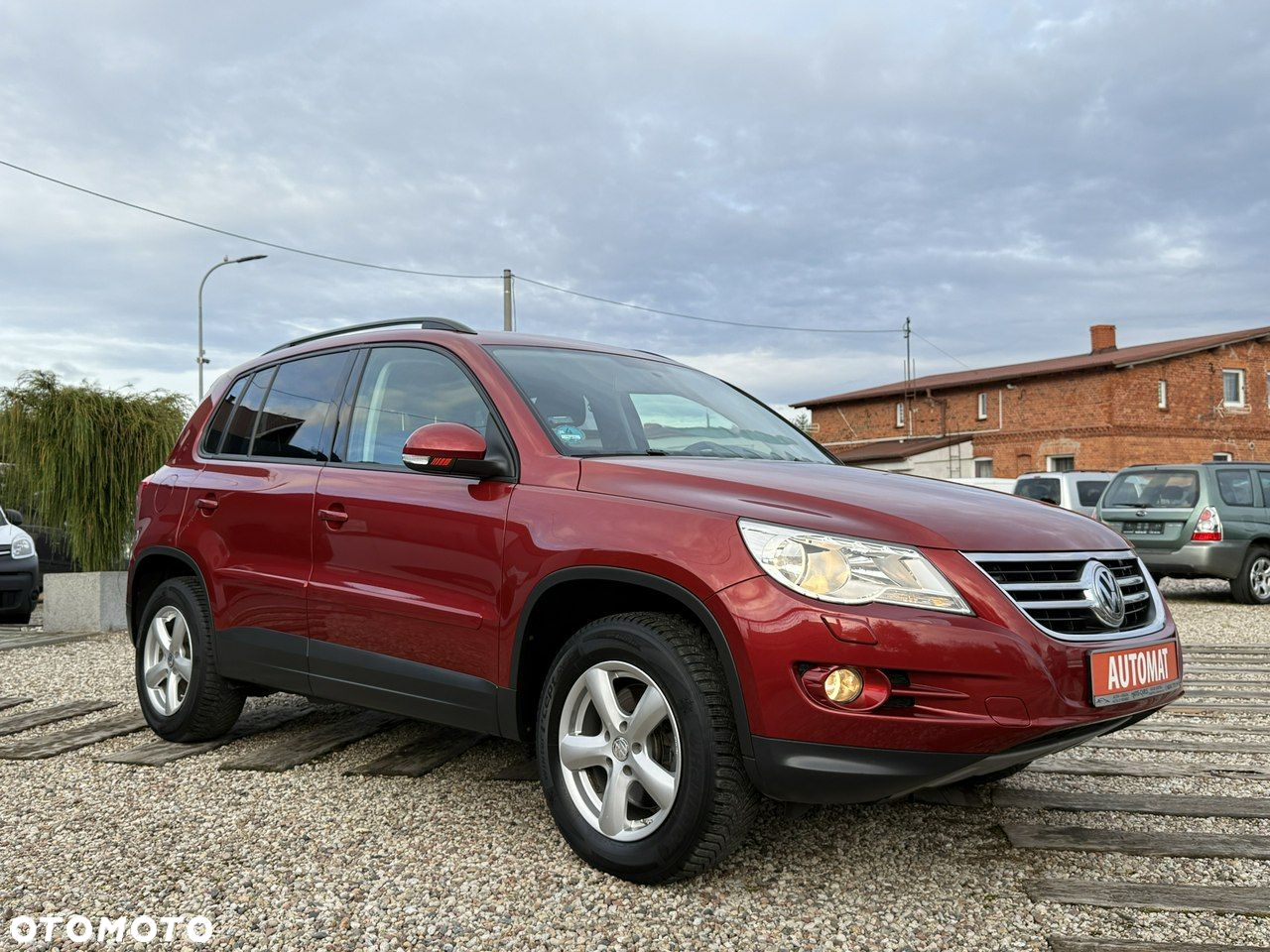 Volkswagen Tiguan - 13