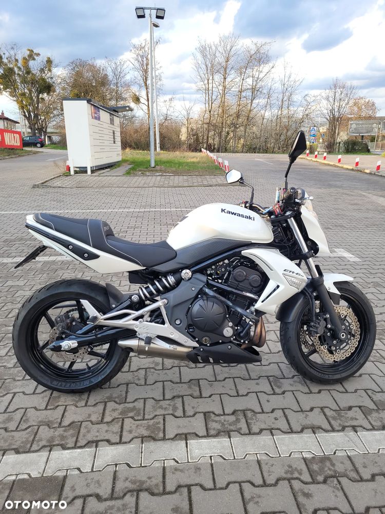 Kawasaki ER - 1