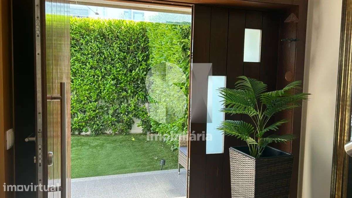 Moradia T3+1 em Campo, Valongo com Jardim e Garagem - Grande imagem: 3/50