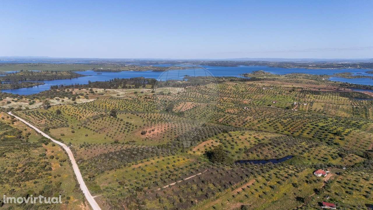 Terreno  para venda - Grande imagem: 3/9