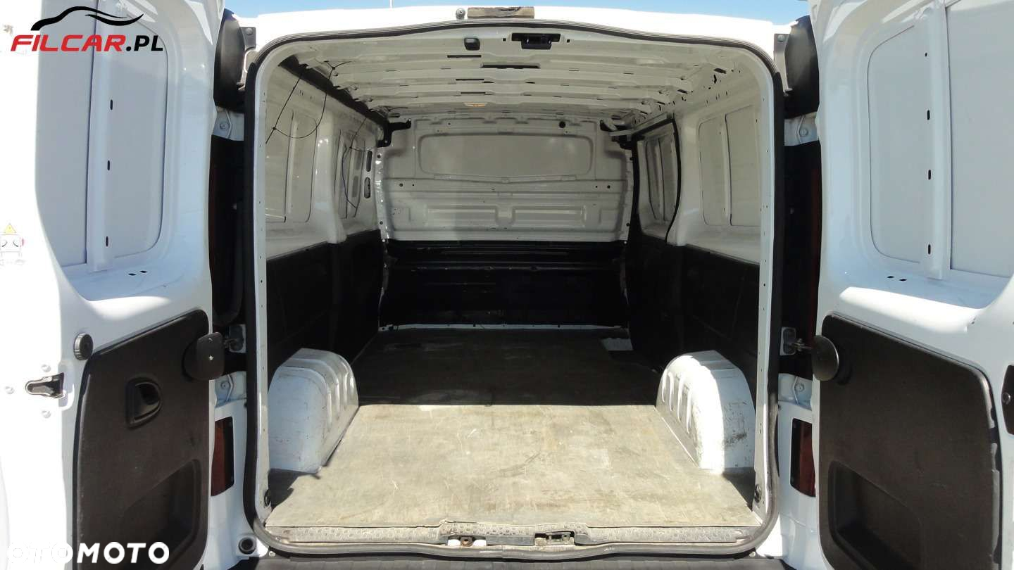Opel VIVARO - B - 16