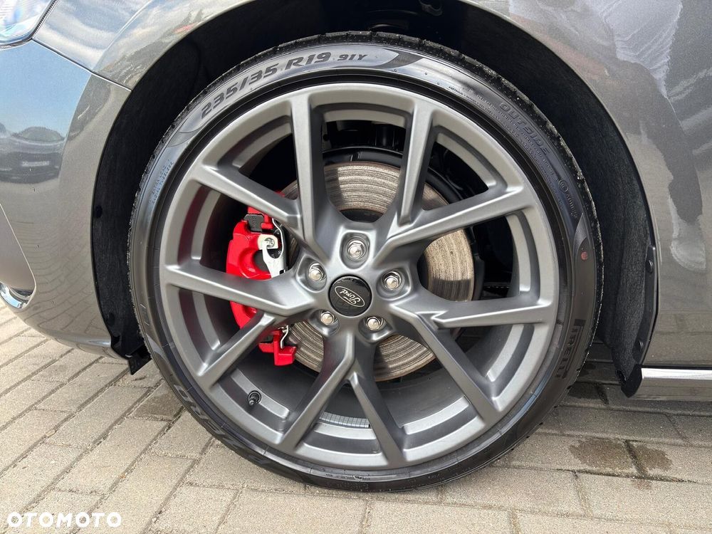Ford Focus - 12