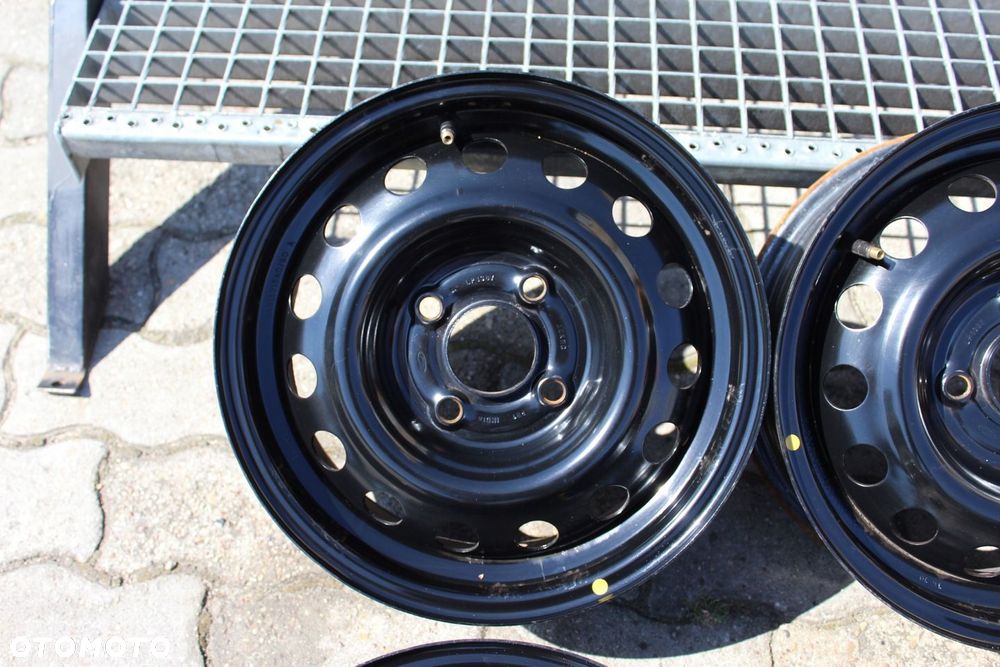 FORD FIESTA 14cali 4x108 ET37,5 5,5J - 1