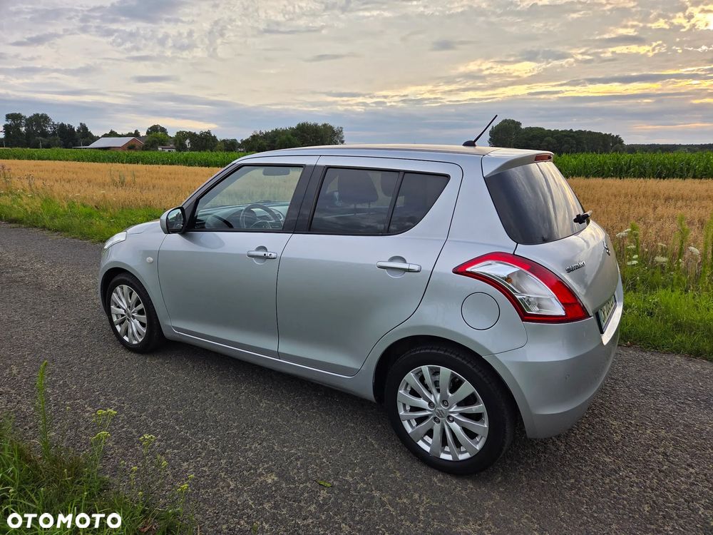 Suzuki Swift - 12