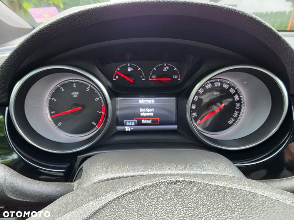 Opel Astra 1.4 Turbo Dynamic - 19