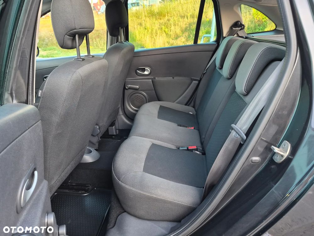 Renault Clio 1.2 16V Dynamique - 7