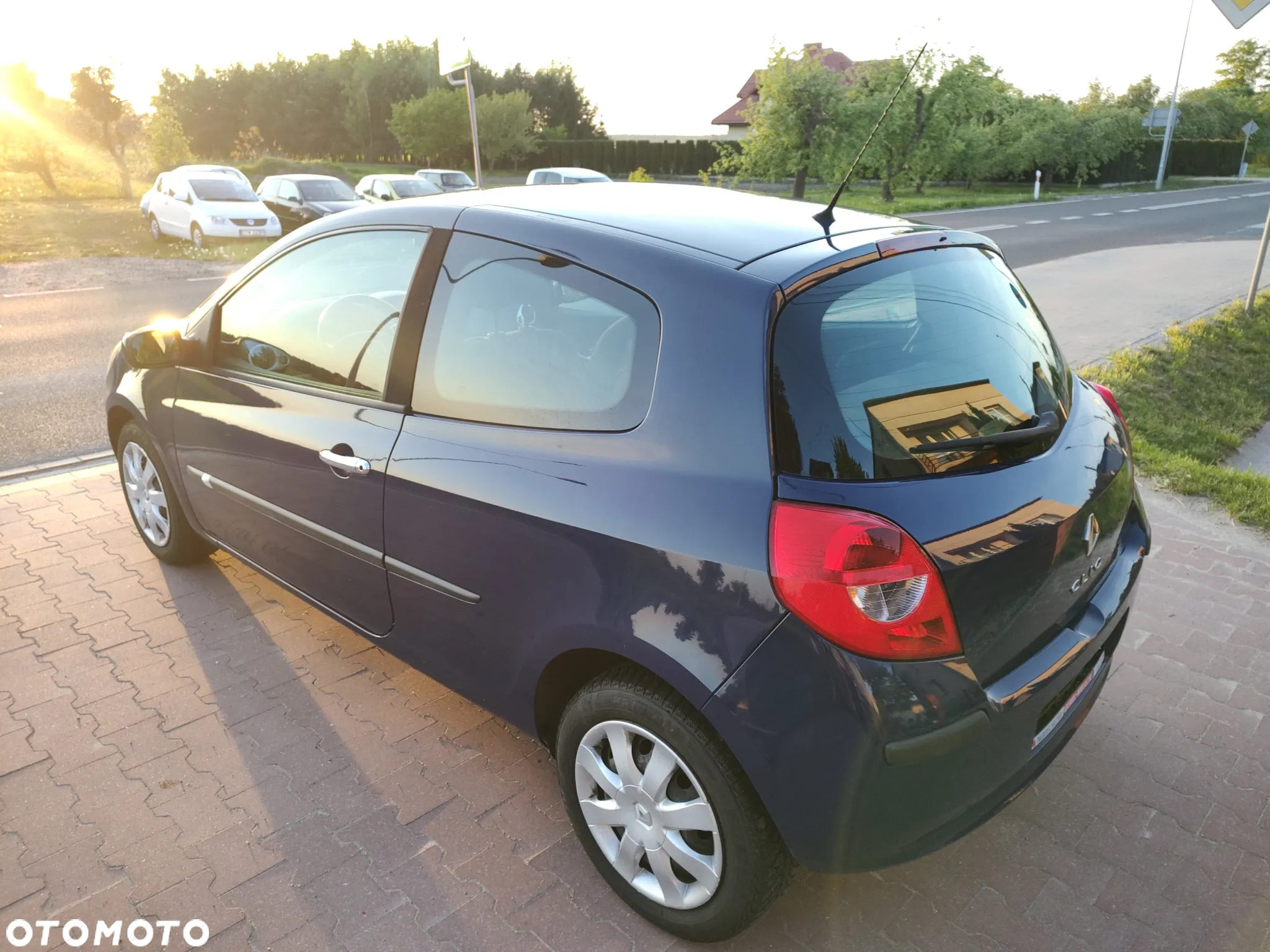 Renault Clio 1.2 TCE Authentique - 11