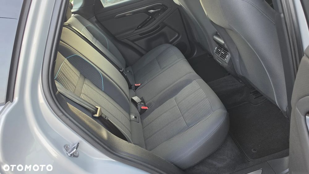 Land Rover Range Rover Evoque D150 FWD R-Dynamic - 22
