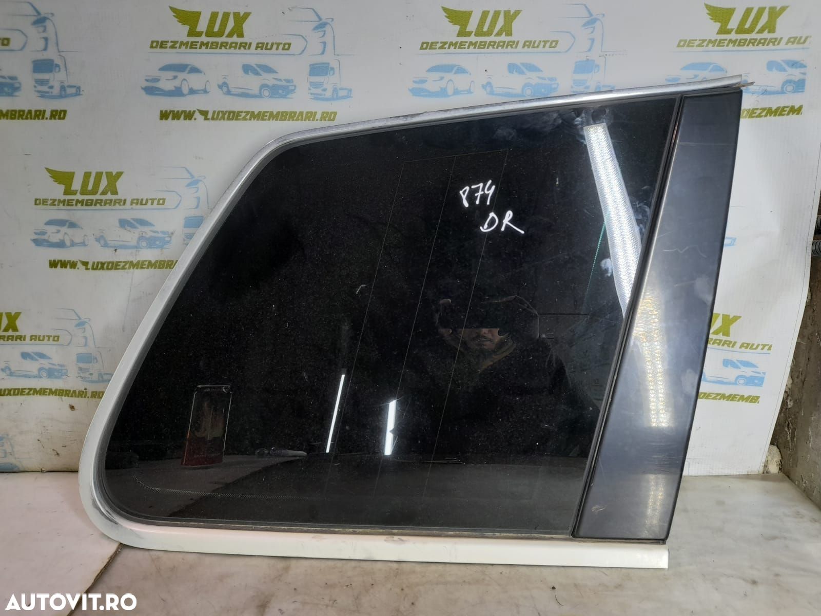 Geam fix dreapta spate Volkswagen VW Touareg generatia 1 7L [2002 - 2 - 1