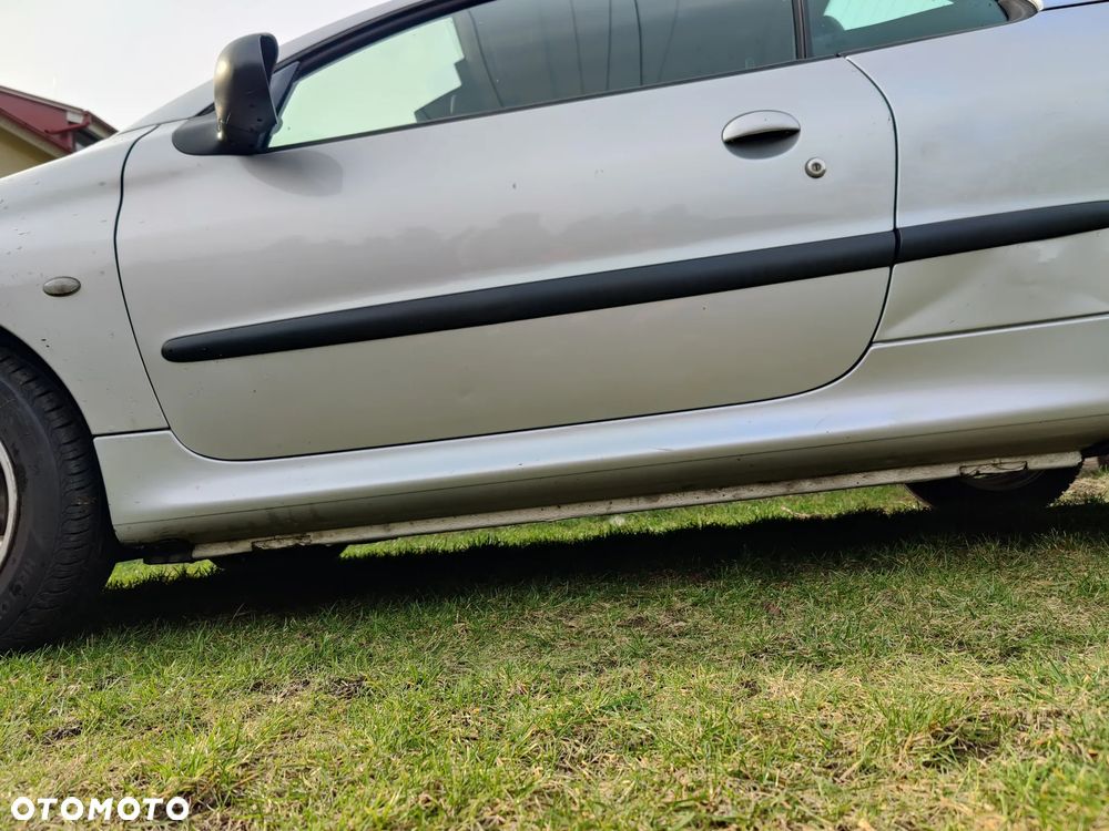Peugeot 206 CC 2.0 - 6