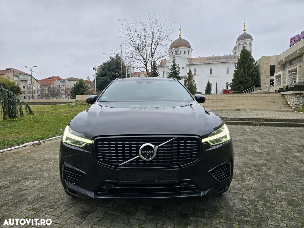 Volvo XC 60 Recharge T6 Twin Engine eAWD R-Design Expression - 2
