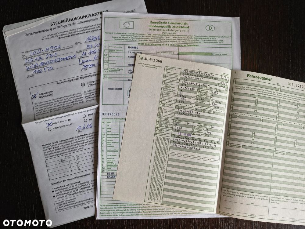 Mercedes-Benz W124 (1984-1993) - 32