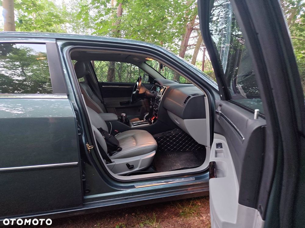 Chrysler 300C 5.7 Automatik - 16