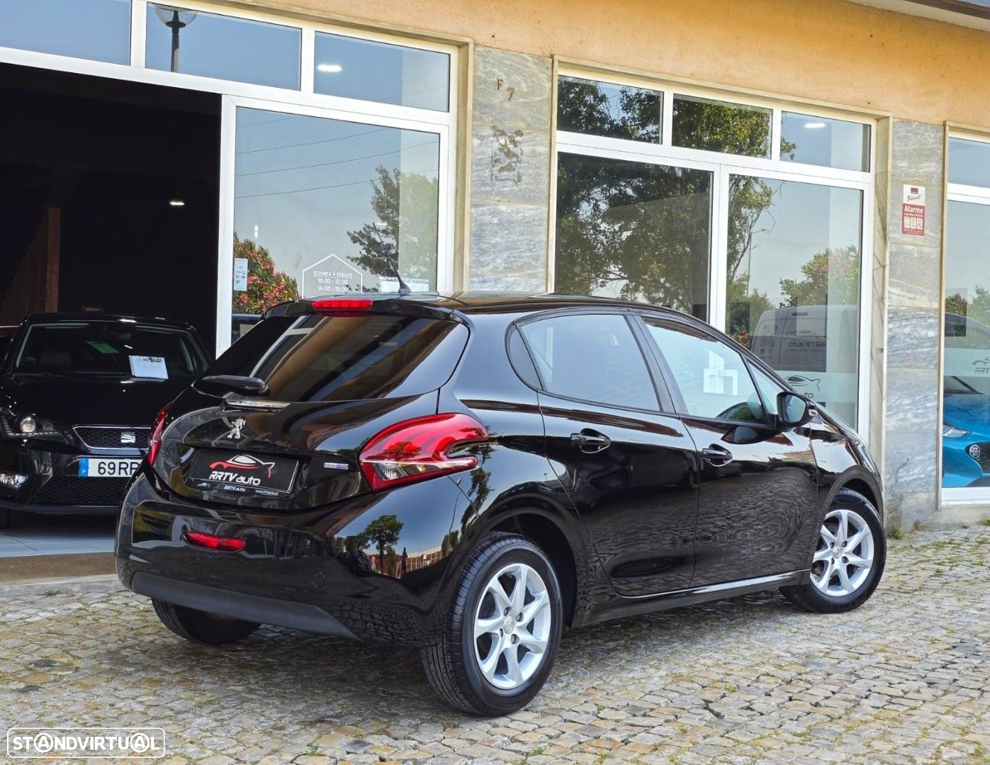 Peugeot 208 1.6 BlueHDi Active - 10