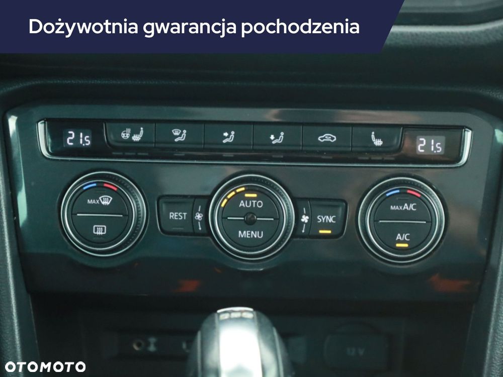 Volkswagen Tiguan - 17