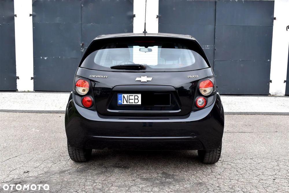 Chevrolet Aveo 1.2 LS - 10