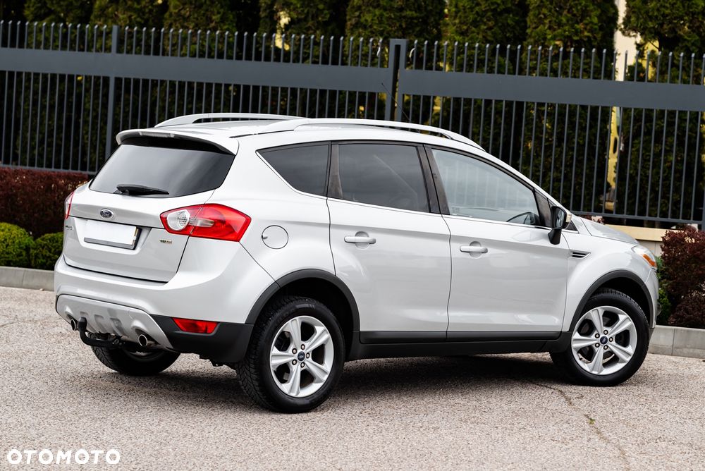 Ford Kuga - 15