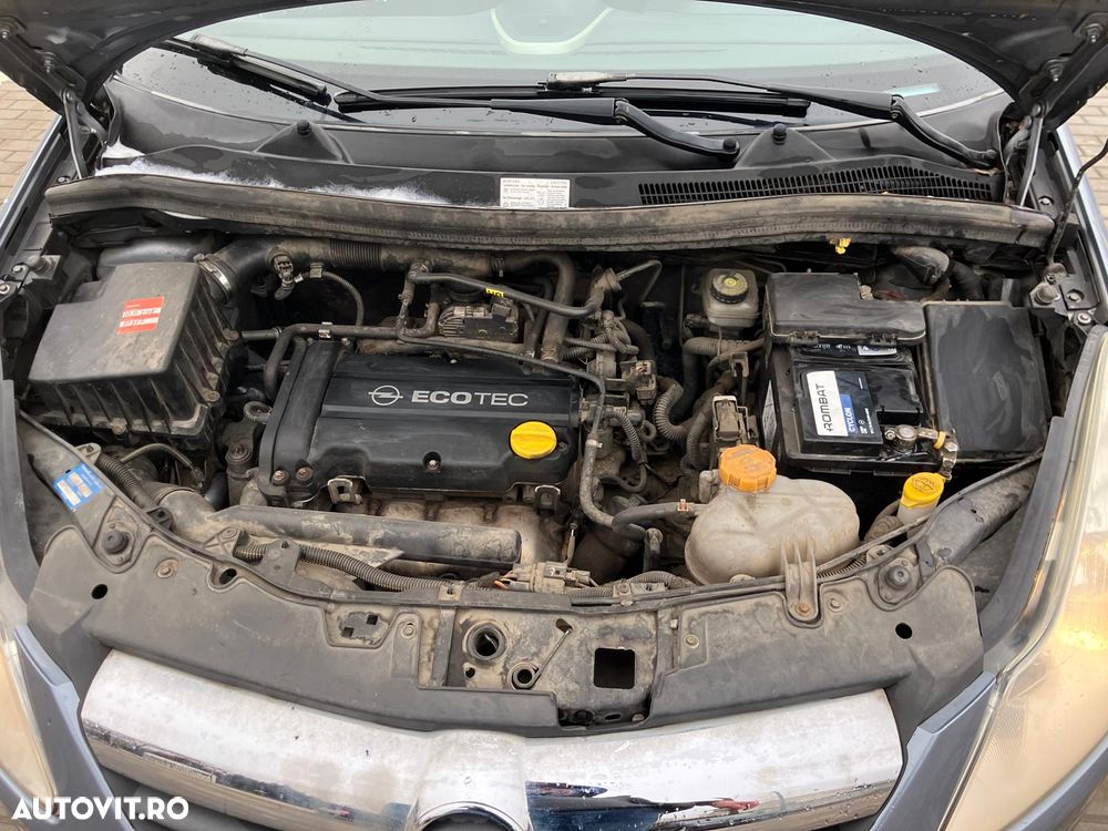 Opel Corsa 1.4i Aut Cosmo - 13