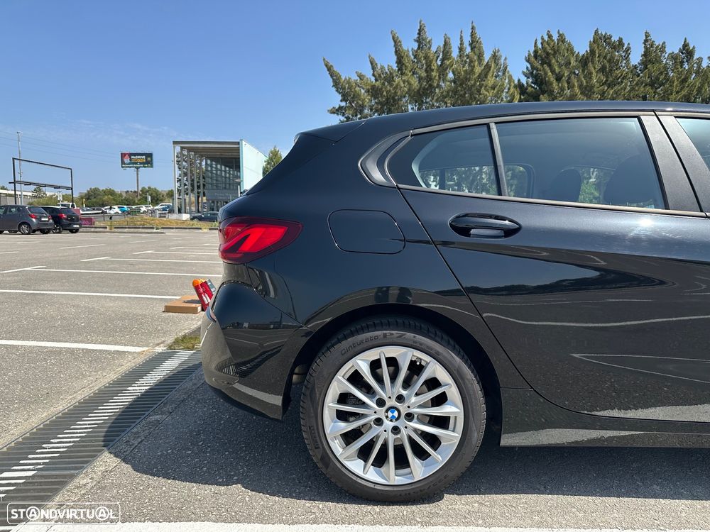 BMW 116 i Advantage — fotografia 27