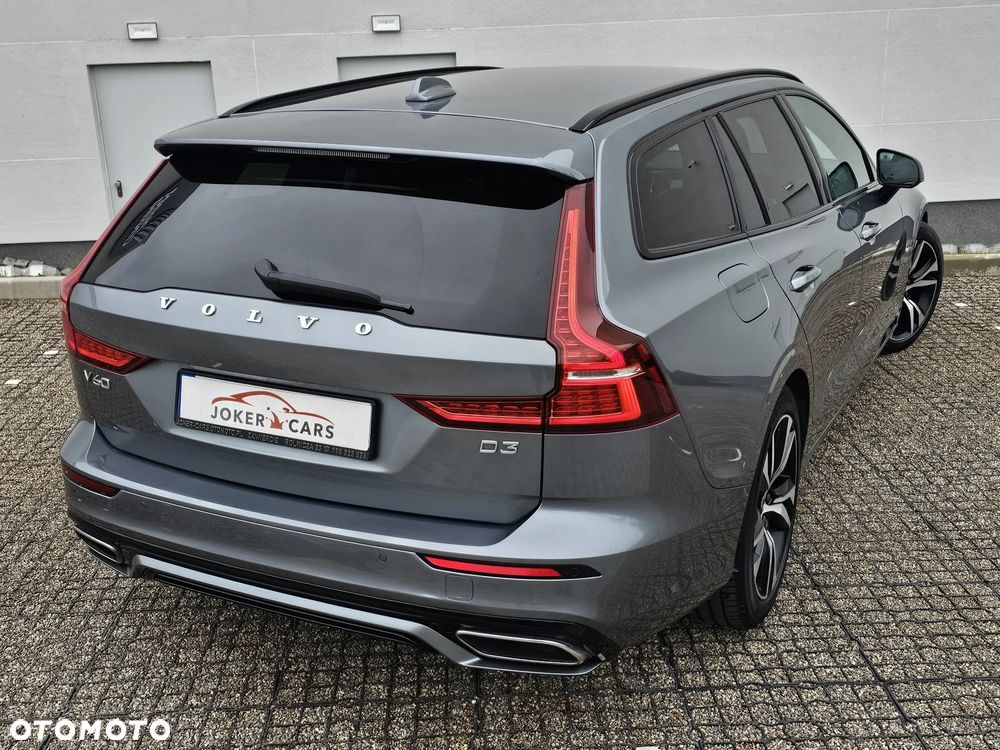 Volvo V60 D3 Geartronic R-Design - 23