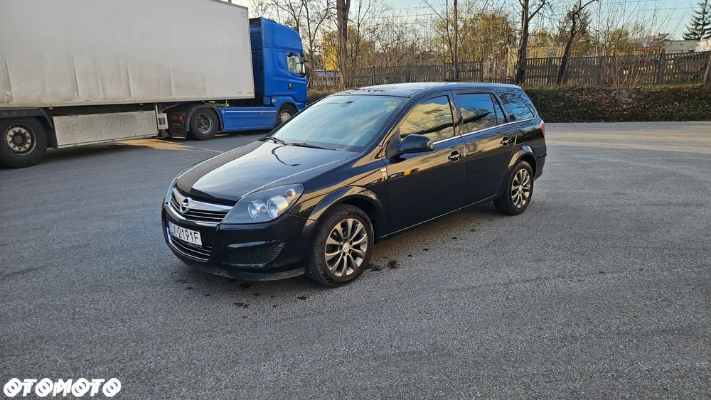 Opel Astra 1.6 150 Jahre - 2
