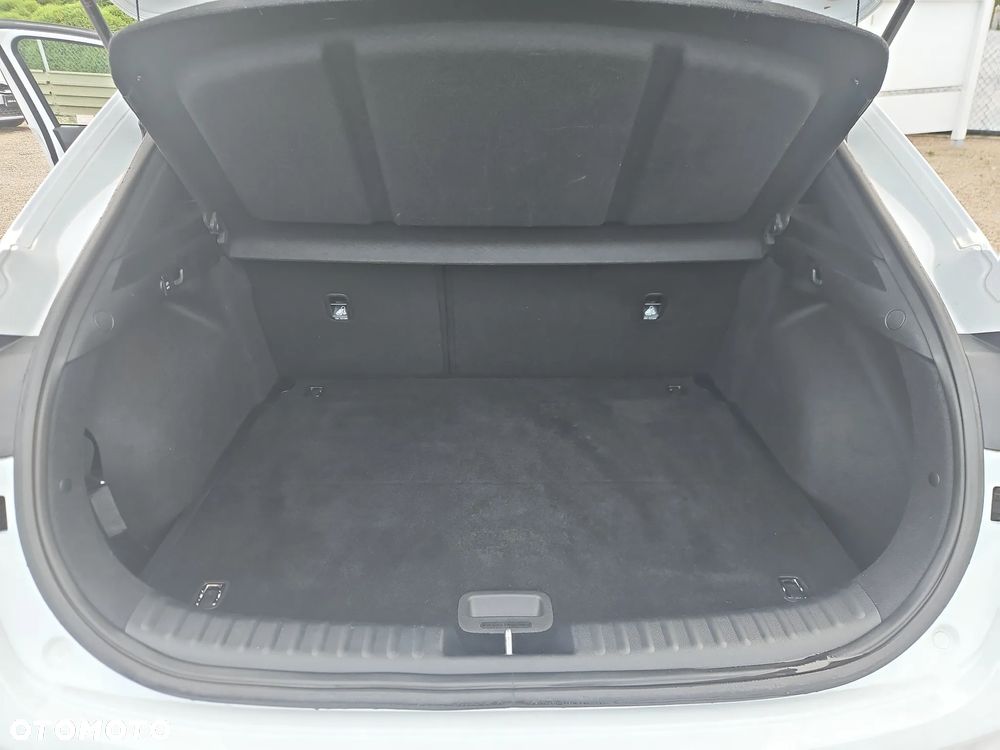 Kia XCeed 1.5 T-GDI M - 21