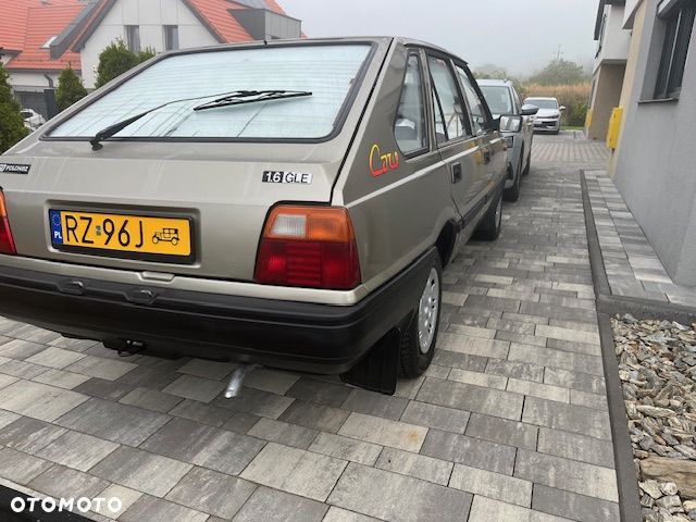 Polonez Caro - 2