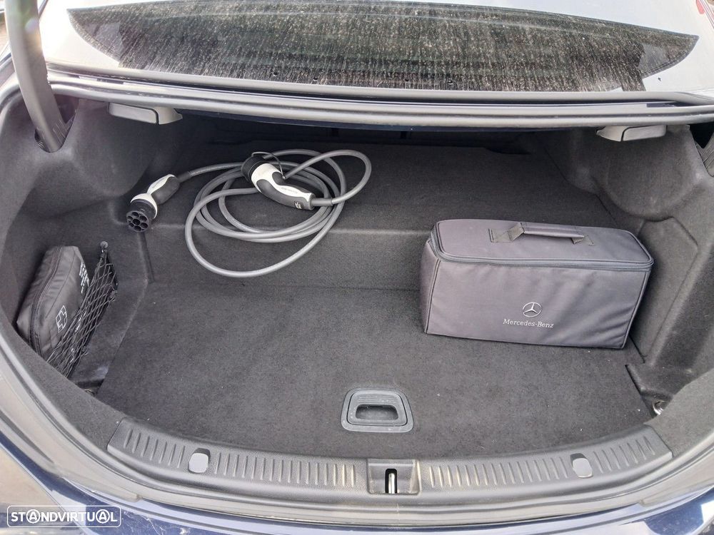 Mercedes-Benz E 300 de Avantgarde - 10