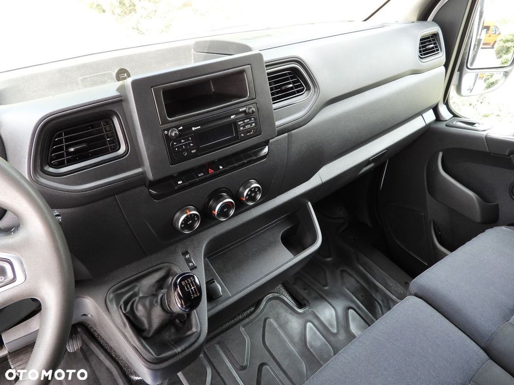 Renault MASTER WYWROTKA TEMPOMAT LEDY BLIŹNIACZE KOŁA KLIMATYZACJA  130KM - 35