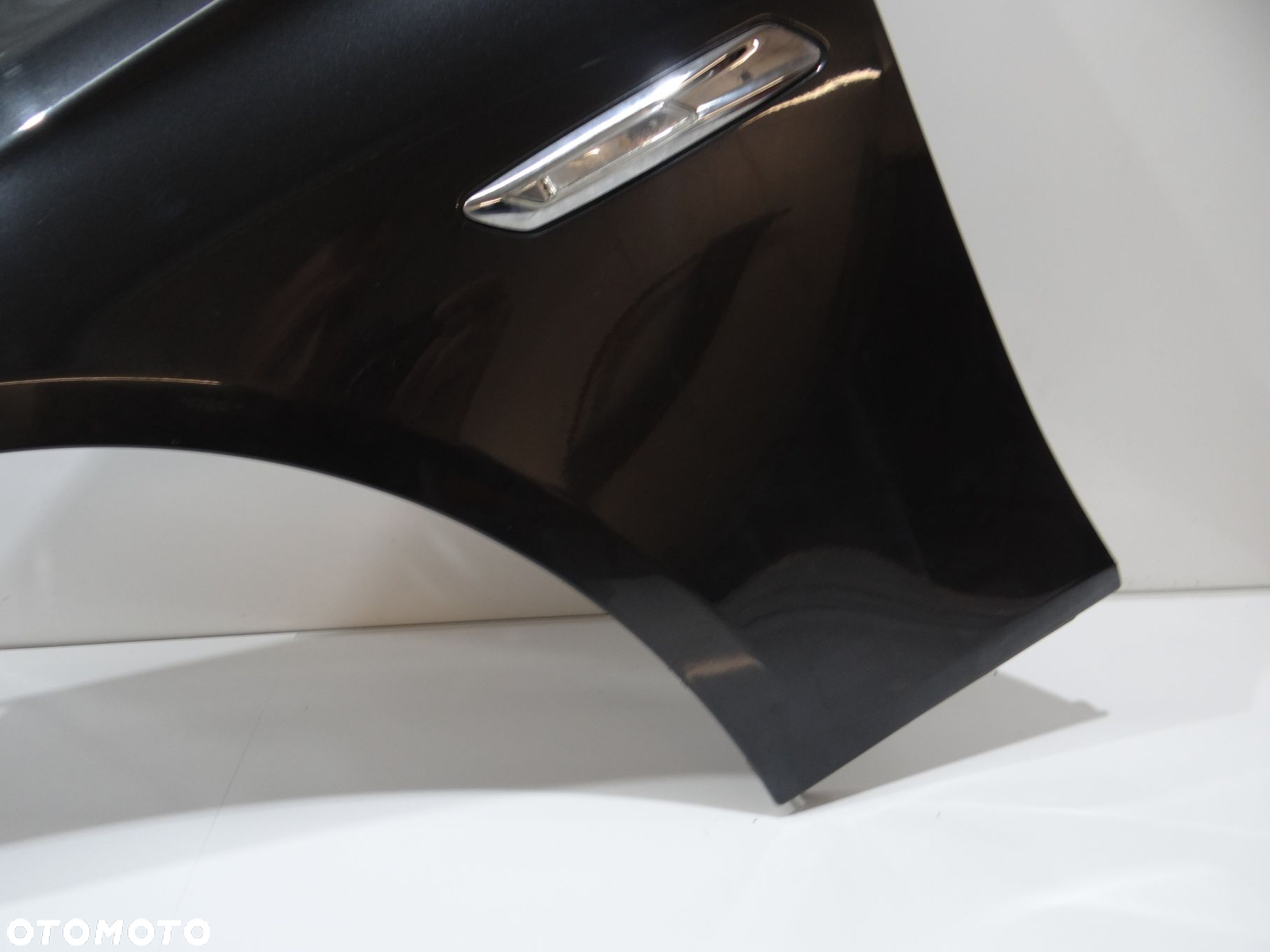 BŁOTNIK LEWY PRZEDNI BMW F10 B90 - 4