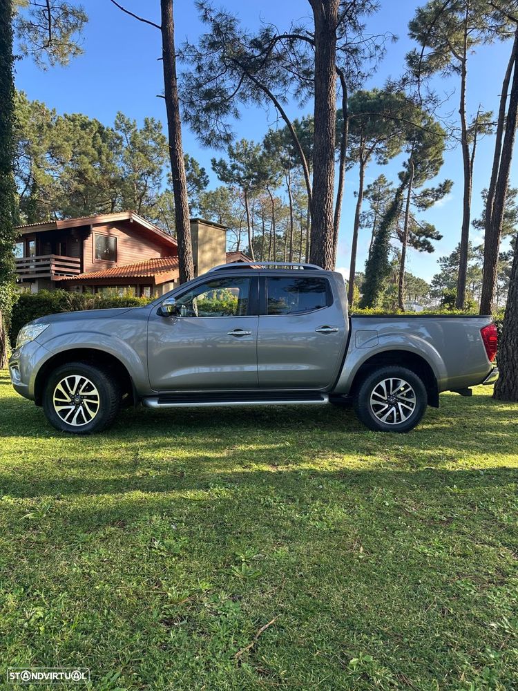 Nissan Navara 2.3 dCi CD 4WD N-Connecta Navi+Barras - 3