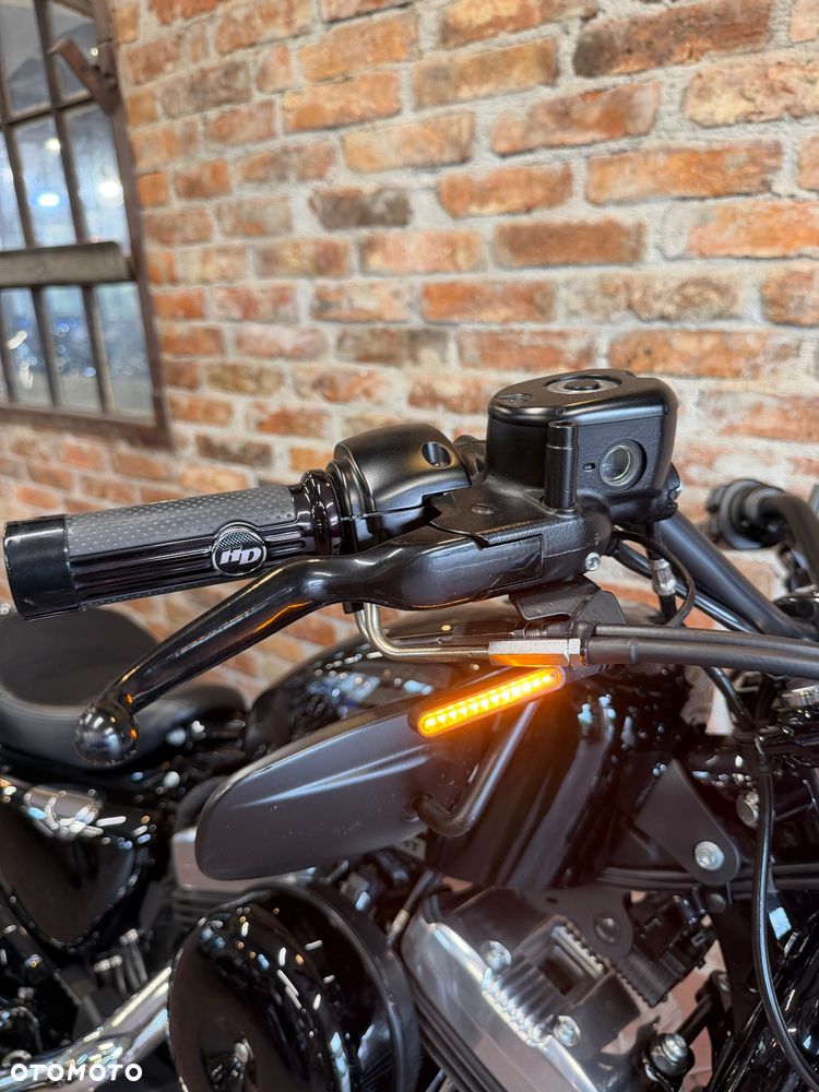 Harley-Davidson Sportster Forty-Eight - 18