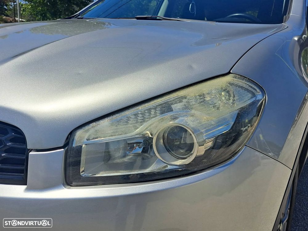 Nissan Qashqai 2.0 dCi 4 x 4 DPF Aut tekna - 10