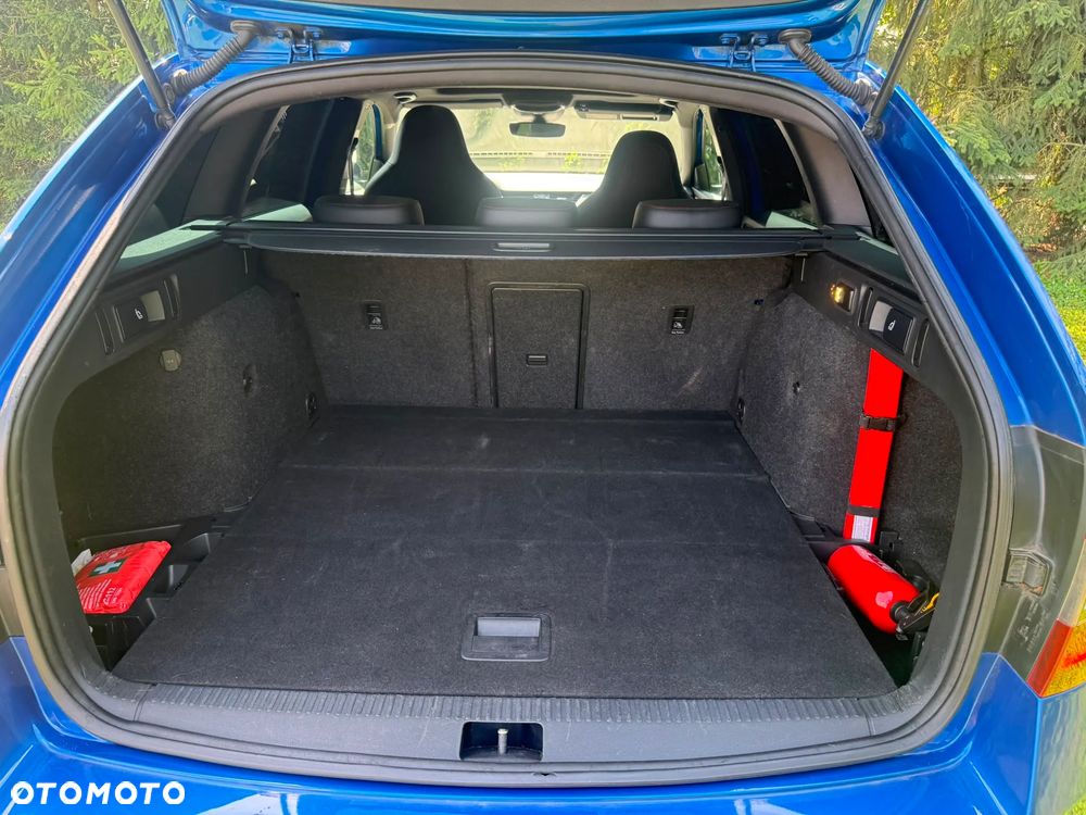 Skoda Octavia 2.0 TSI RS Challenge 245 DSG - 12