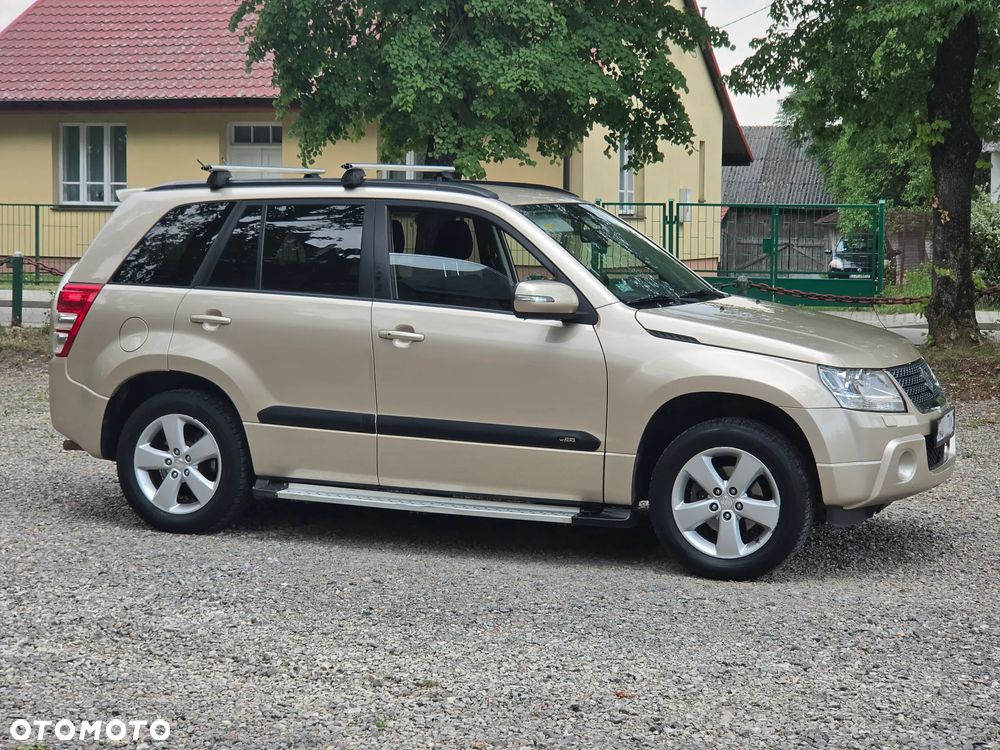 Suzuki Grand Vitara - 23
