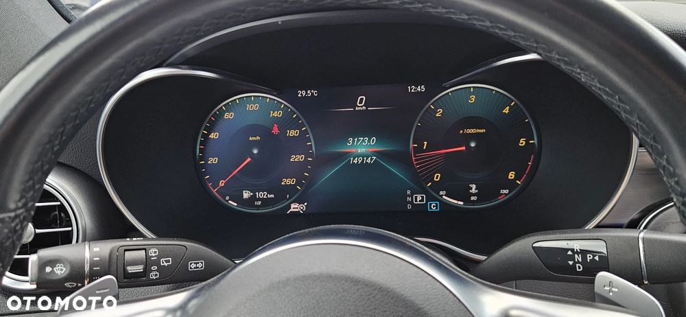 Mercedes-Benz GLC 220 d 4Matic 9G-TRONIC AMG Line - 33