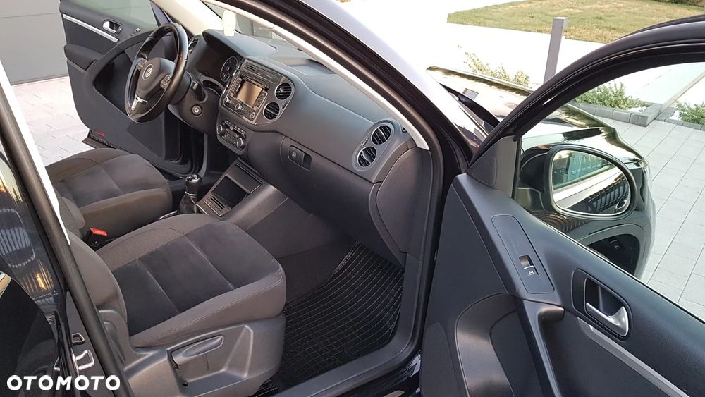 Volkswagen Tiguan - 23