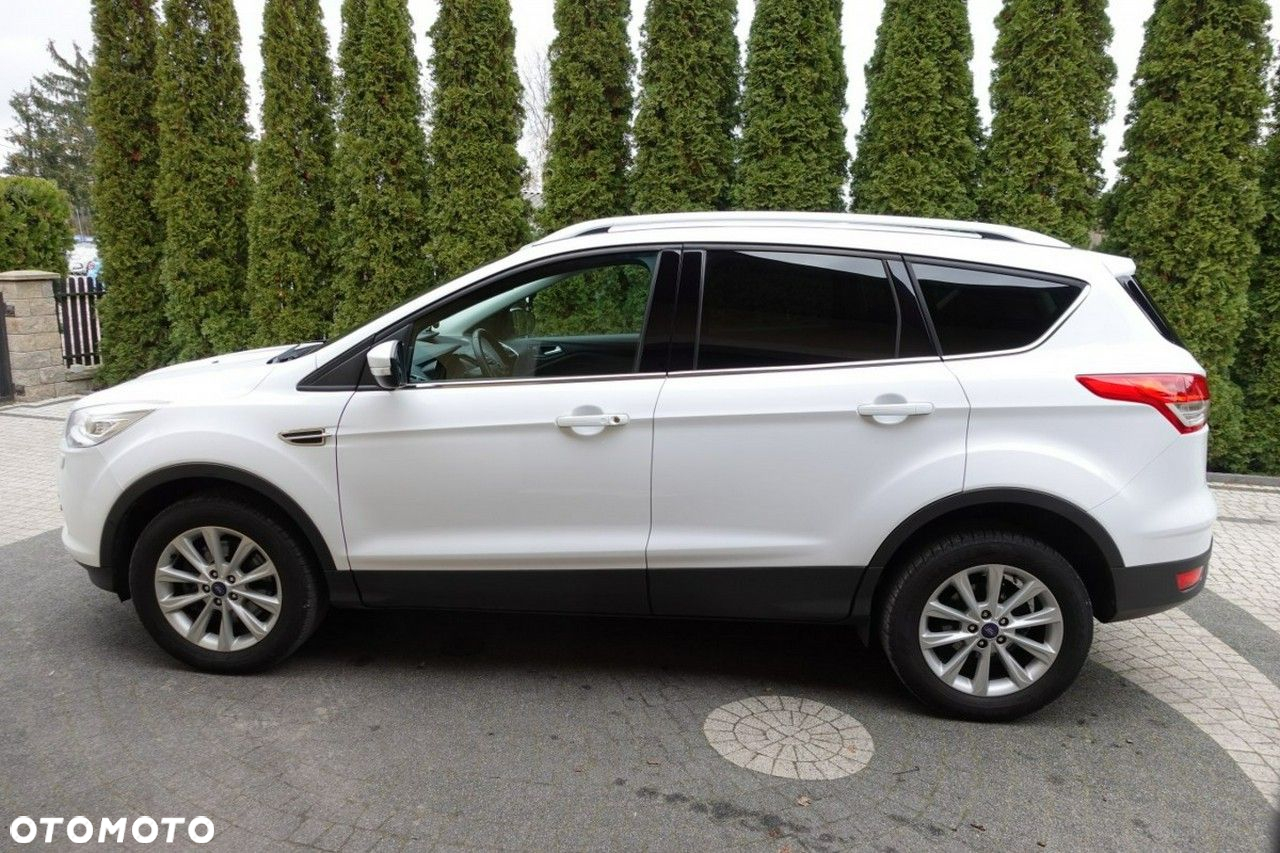 Ford Kuga - 4