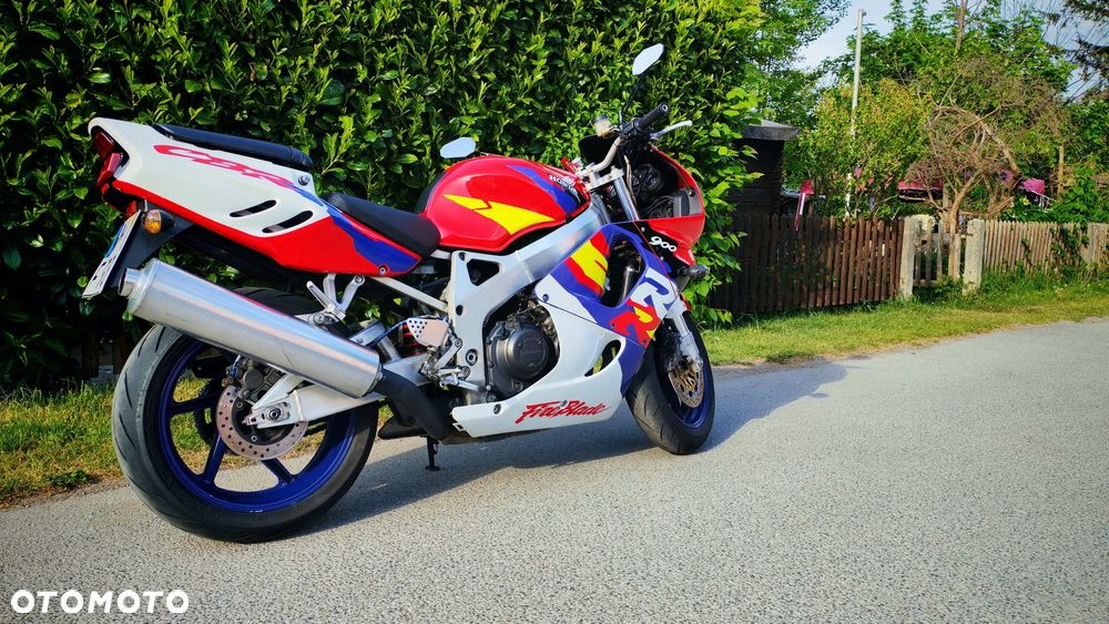 Honda CBR - 2